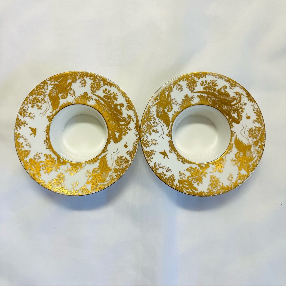 Vitage Royal Crown Derby White and Gold Saucer. Brand New.